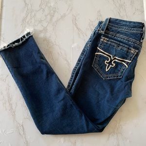 Used Women’s Rock Revivals Size 28 skinny cut